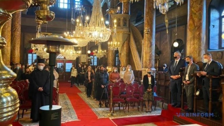 У Стамбулі відслужили різдвяну Літургію українською та відзначили отримання Томосу - фото 1