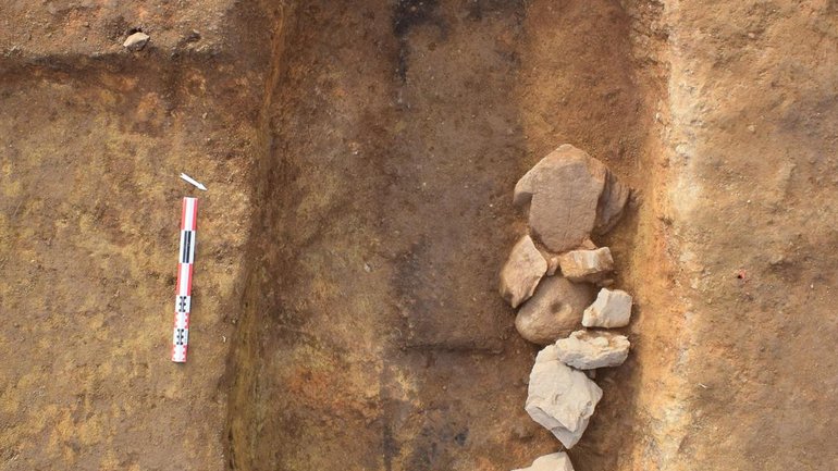 У Франції археологи виявили стародавній некрополь, якому понад 4 тисячі років - фото 1