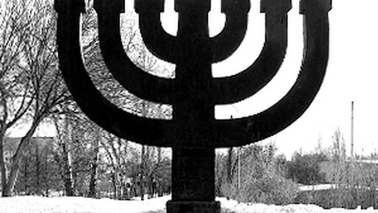 Голова ВРУ підписав Постанову про встановлення Дня пам’яті українців, які рятували євреїв під час Другої світової війни - фото 1