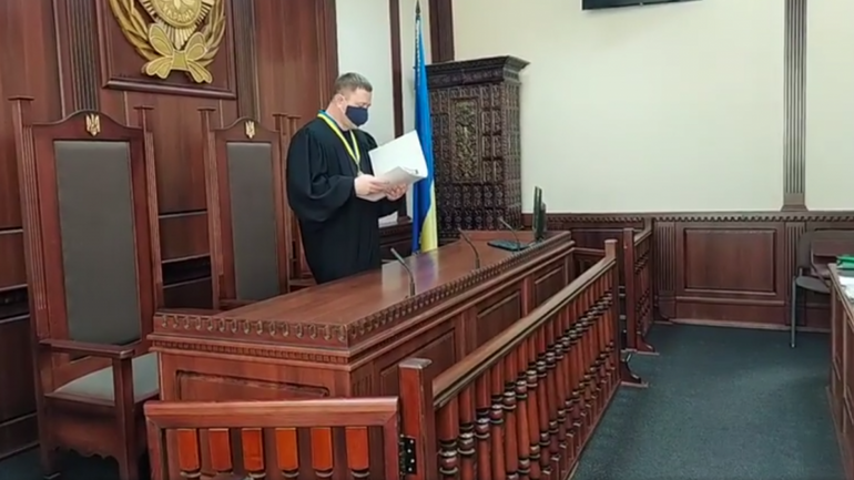 Господарський суд у Чернівцях відмовився розглядати справу про повернення храму громаді ПЦУ - фото 1