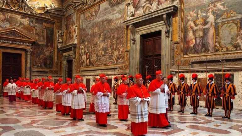 Кардинали йдуть на Конклав - фото 1