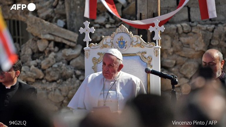 Папа Римський приїхав в Мосул, колишню "столицю" ІДІЛ в Іраці - фото 1