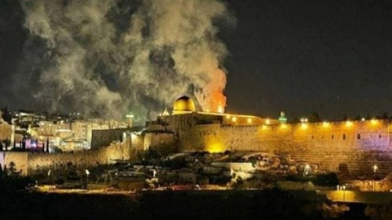 На Храмовой горе в Иерусалиме произошёл пожар - фото 1