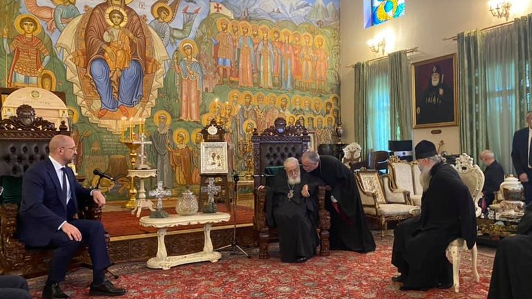 Шмыгаль встретился с Католикосом-Патриархом всей Грузии Илией II - фото 1