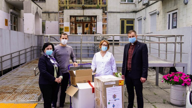 На заклик Глави УГКЦ у лікарню Києва передано цінне медичне обладнання - фото 1