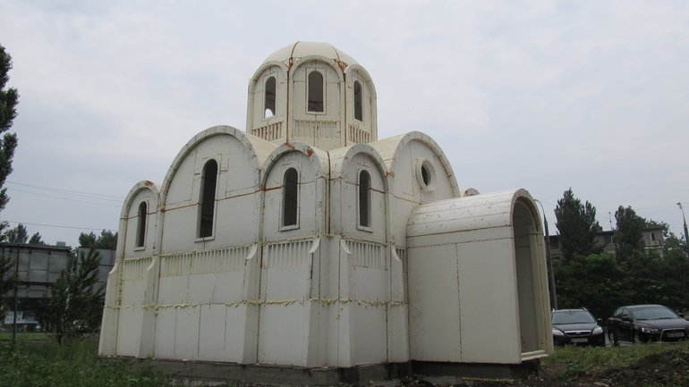 In Kherson, a styrofoam church was built in a few hours, using a new technology - фото 1