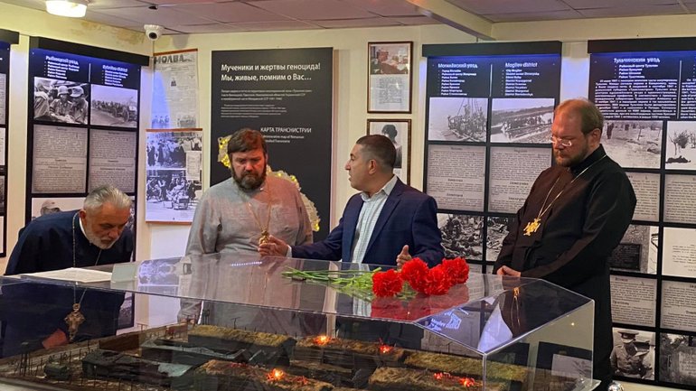 Священнослужителі ПЦУ відвідали музей Голокосту в Одесі - фото 1
