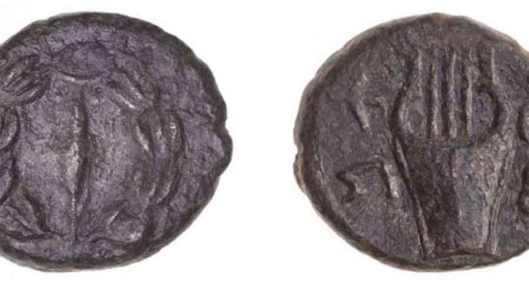 Знайдена в Ізраїлі монета підтверджує, що євреї проіснували в Юдейській пустелі набагато довше, ніж вважали історики - фото 1