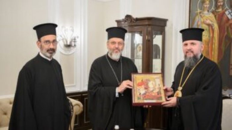 Предстоятель ПЦУ встретился с делегацией Александрийского Патриархата, которая прибыла на празднование 1033-летия Крещения Руси-Украины - фото 1