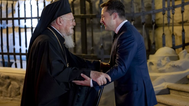 Volodymyr Zelenskyy met with Ecumenical Patriarch Bartholomew who is on a visit to Ukraine - фото 1
