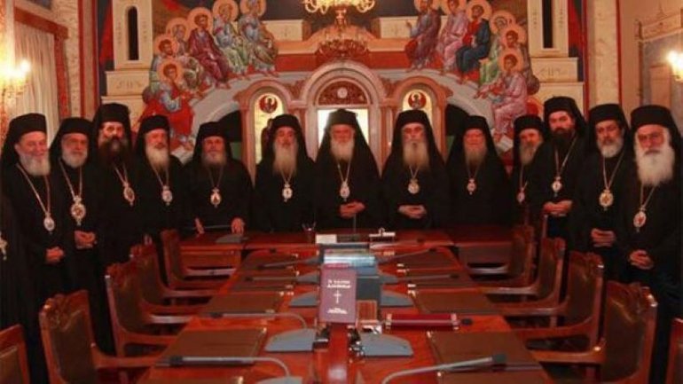 Синод Елладської архиєпископії направив до суду справи двох митрополитів - противників вакцинації і ПЦУ - фото 1
