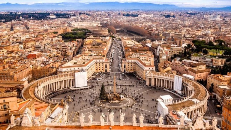 Ватикан запроваджує COVID-сертифікати для подорожуючих - фото 1