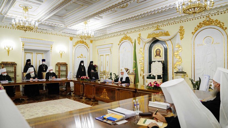 Bishops of the Russian Orthodox Church decided to accept Patriarch Theodore's pro-Moscow clergy as a ‘punishment’ for recognizing the OCU - фото 1