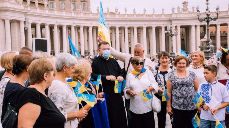 Українці у Ватикані молилися з Папою Франциском з нагоди Всесвітнього дня мігранта і біженця - фото 1