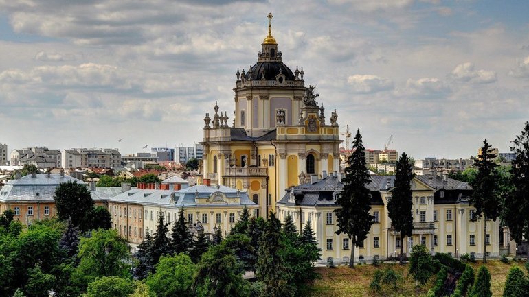Львівська облрада виділила 15 млн грн на реставрацію собору св. Юра - фото 1