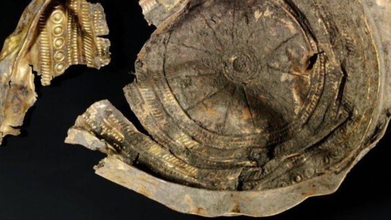 Археологи знайшли золоту чашу стародавнього культу Сонця віком 3000 років - фото 1