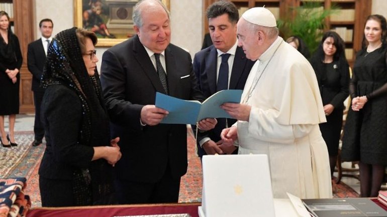 Ватикан відкриє посольство у Вірменії - фото 1