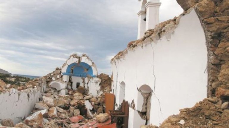 Землетрус зруйнував храм на острові Крит - фото 1