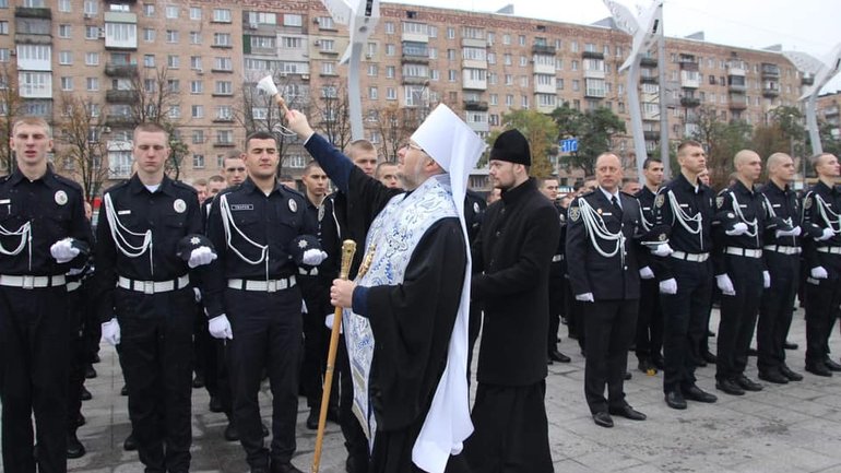 Митрополит ПЦУ благословив присягу курсантів Донецького державного університету внутрішніх справ - фото 1