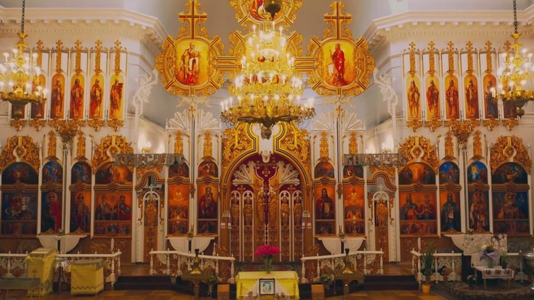 Унікальний різьблений іконостас став окрасою ніжинського храму на честь Всіх святих - фото 1