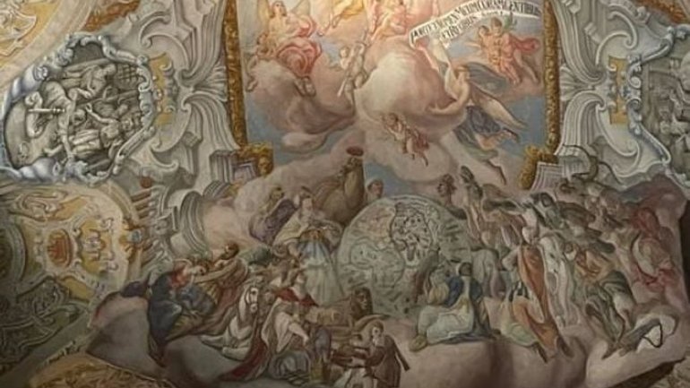 У Львові закінчують реставрацію стінопису 1740 року на головній наві Гарнізонного храму - фото 1