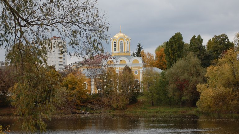 Церква святих мучеників Михайла і Федора у Чернігові - фото 1