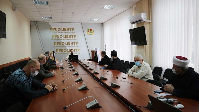 Луганщина: Священнослужителів закликали забезпечити дотримання карантинних обмежень - фото 1