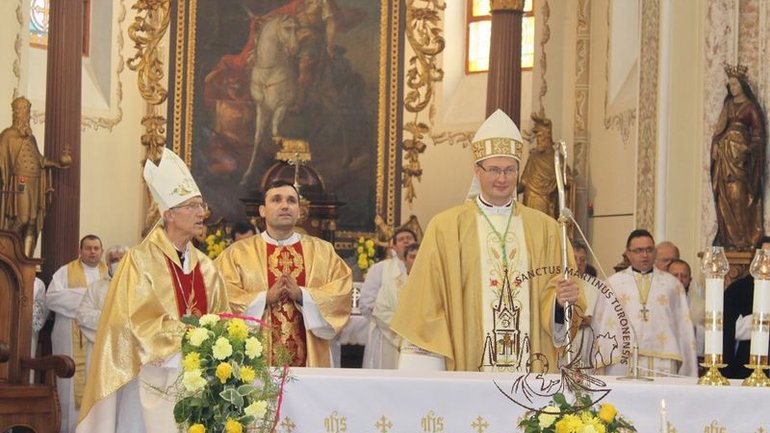 Apostolic nuncio preaches in Ukrainian in Transcarpathia - фото 1