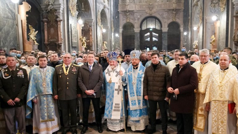 У Львові відбулась урочиста академія з нагоди 10-ї річниці відновлення Гарнізонного храму - фото 1