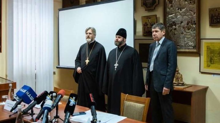 UOC MP to once again collect signatures against the law on renaming the Russian Orthodox Church - фото 1