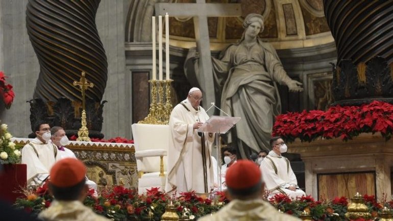 Папа закликав вірних навчитися приймати виклик Різдва - фото 1