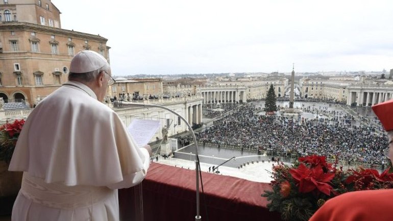 Папа в «Urbi et Orbi» просит Иисуса остановить распространение «метастаз злокачественного конфликта» в Украине - фото 1