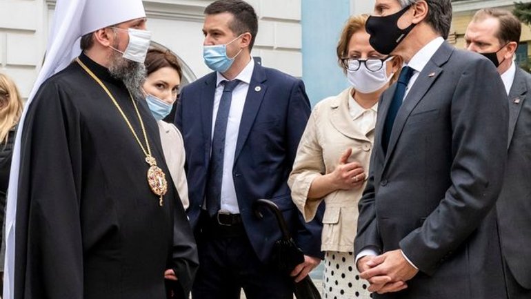 "Українці мають право сповідувати релігію без зовнішнього втручання", - Посольство США привітало з третьою річницею Томосу - фото 1