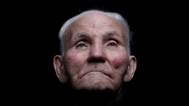 99 літній Юрій Долгош вдома, в селі Холмець, Закарпаття. 2021 рік - фото 1