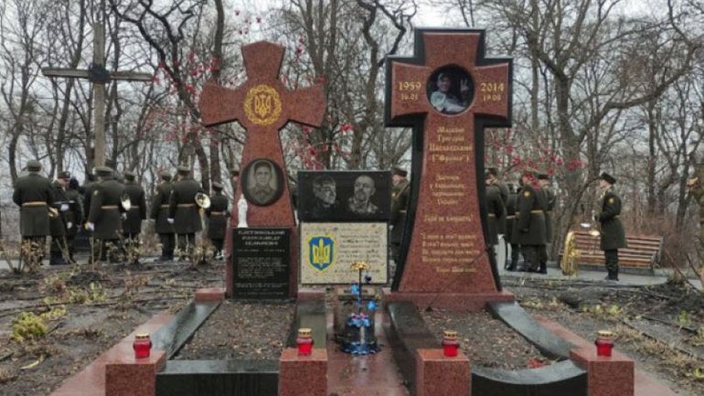 У Києві молитовно вшанували пам'ять загиблих у боях за Дебальцеве - фото 1