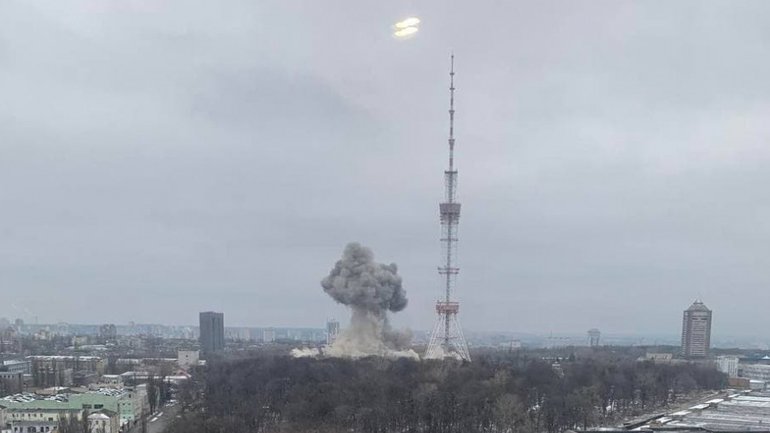 Російська ракета влучила у Бабин яр - фото 1