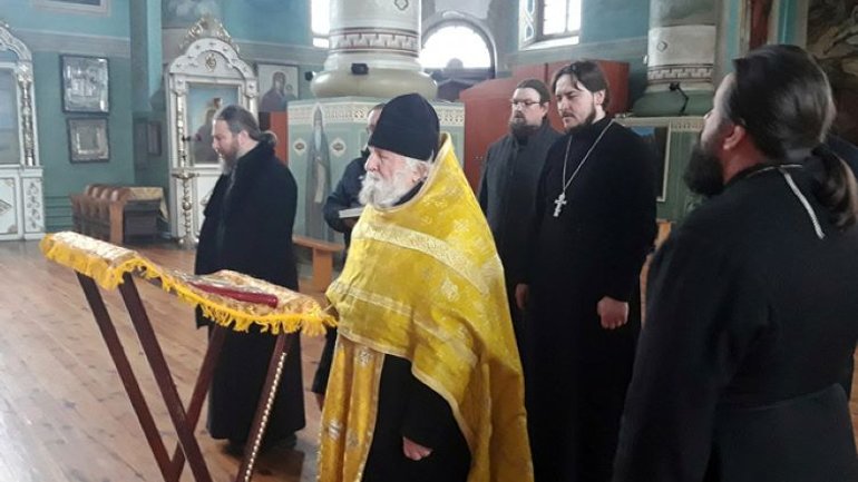 UOC-MP priests call on Metropolitan Onufriy to leave Moscow Patriarchate - фото 1