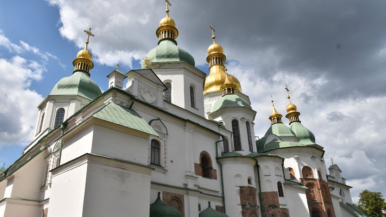 На Софии Киевской восстановили крест - фото 1