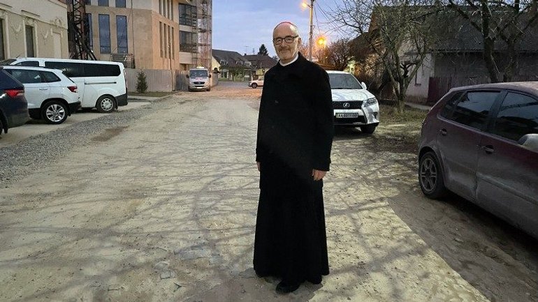 Cardinal Michael Czerny in Berehove, Ukraine - фото 1