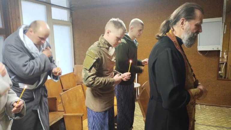 Севастопольский священник УПЦ МП принимает участие в боевых действиях против Украины и посещает раненых агрессоров - фото 1