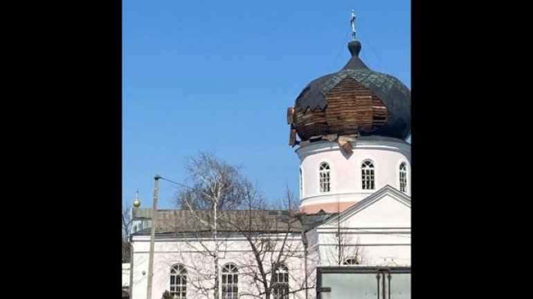 В Харьковской области от ракетного обстрела пострадал храм УПЦ МП - фото 1