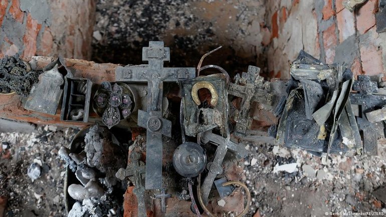 Зруйнована ударом російської армії церква у Чернігові - фото 1