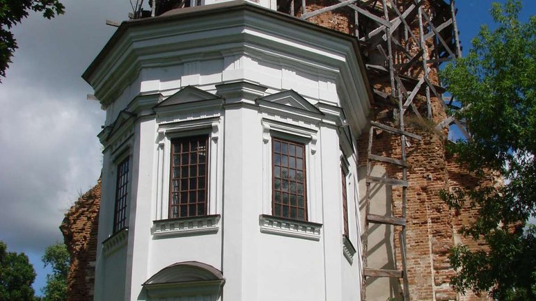 На звільненій від окупації Чернігівщині відновлюють церкву гетьмана Мазепи - фото 1