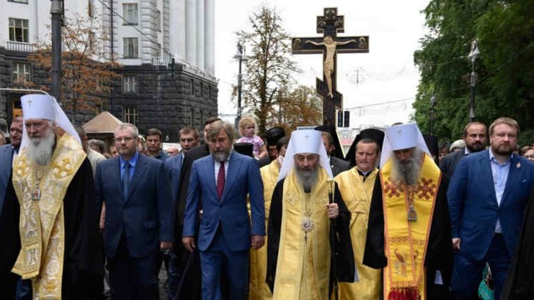 Зараз ми можемо втратити історичний шанс ліквідувати РПЦ в Україні, - Вахтанг Кіпіані - фото 1