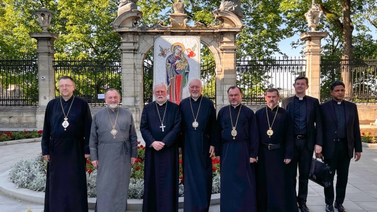 Secretary for Relations of the Holy See with the States met with the UGCC hierarchs - фото 1