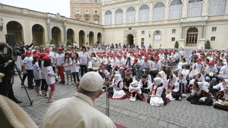 Pope Francis to meet with Ukrainian children tomorrow - фото 1