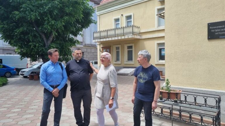 Міністр культури Німеччини відвідала одеську кірху - фото 1