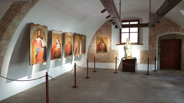 У музеї на Рівненщині відновили ікони, які чекали на реставрацію півстоліття - фото 1