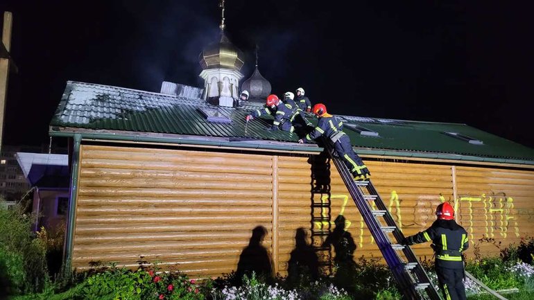 Ніхто не загинув, – Садовий відреагував на пожежу в церкві УПЦ МП у Львові - фото 1