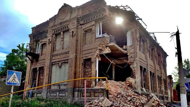 В Мариуполе разрушено три синагоги - фото 1